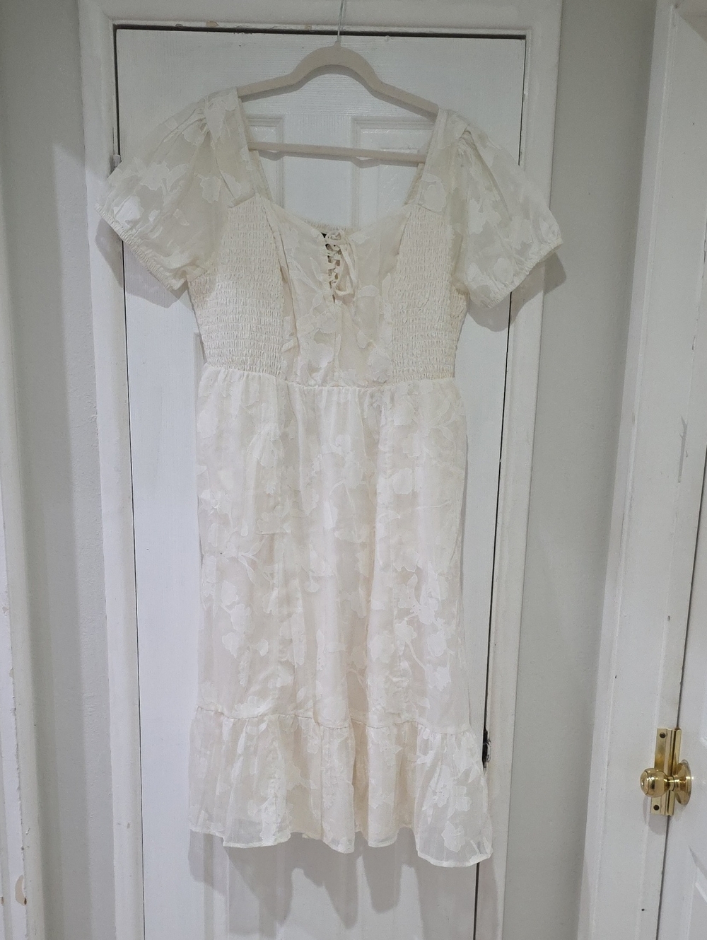 torrid Cream Floral Lace-Up Smocked Midi Dress